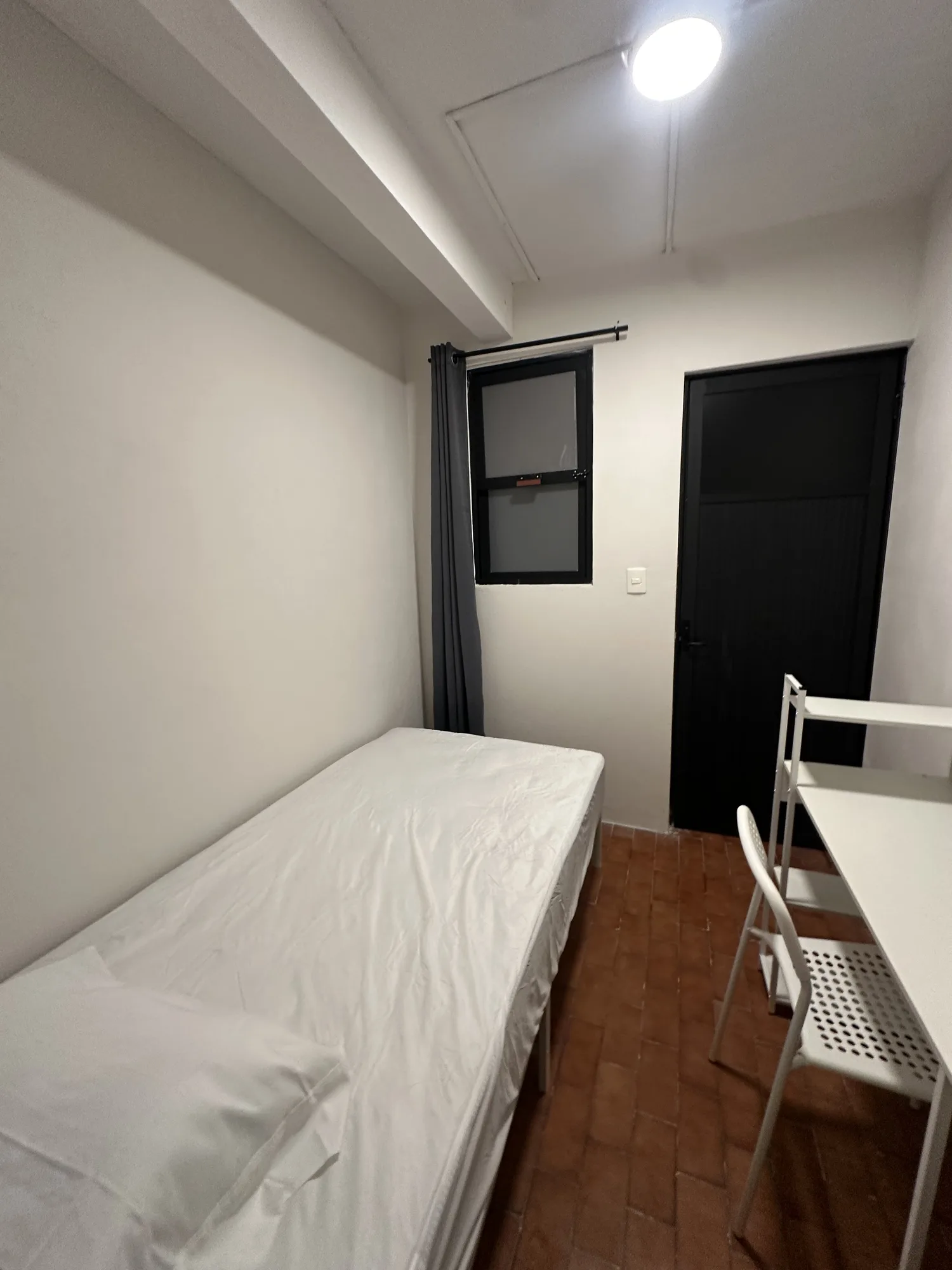 Comfort Room — Cuarto 11, otro ángulo
